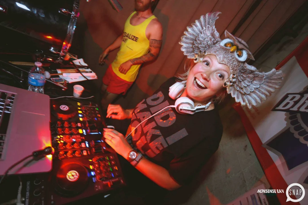 Nonsense EAV Launch, May 29, 2015. Photo by Oh Snap Kid.