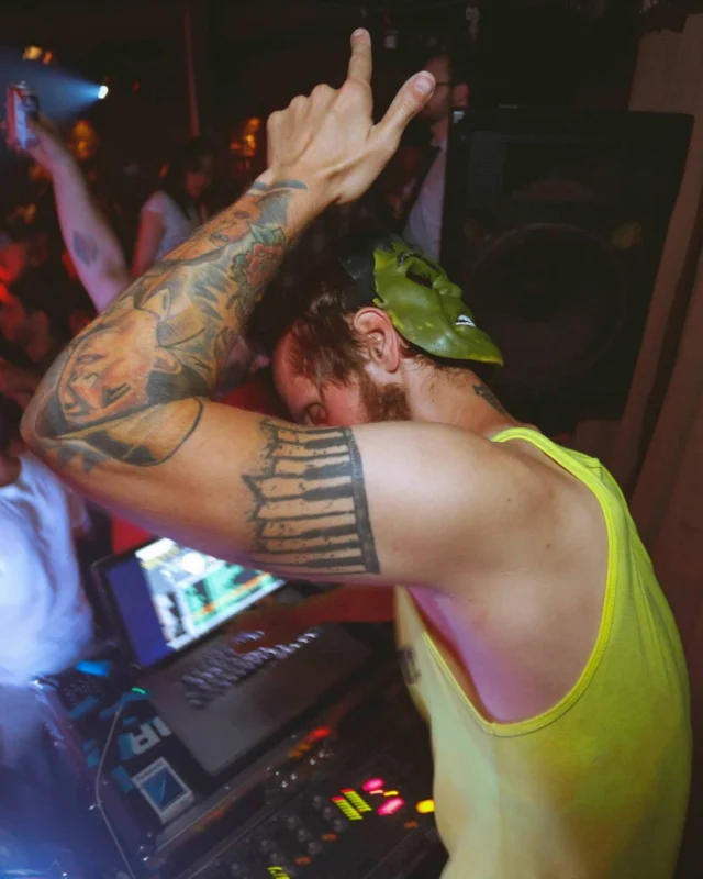 Nonsense EAV Launch, May 29, 2015. Photo by Oh Snap Kid.