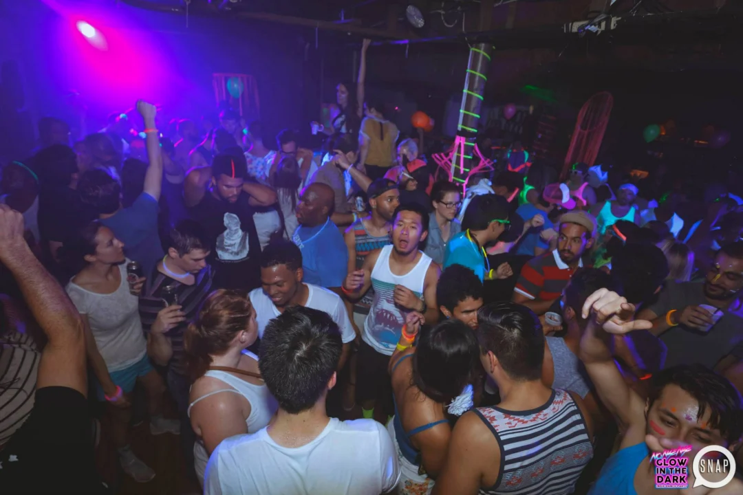 Nonsense EAV - GLOW IN THE DARK! GET RIDICULOUS, ATLANTA! Photos by Malik Webb