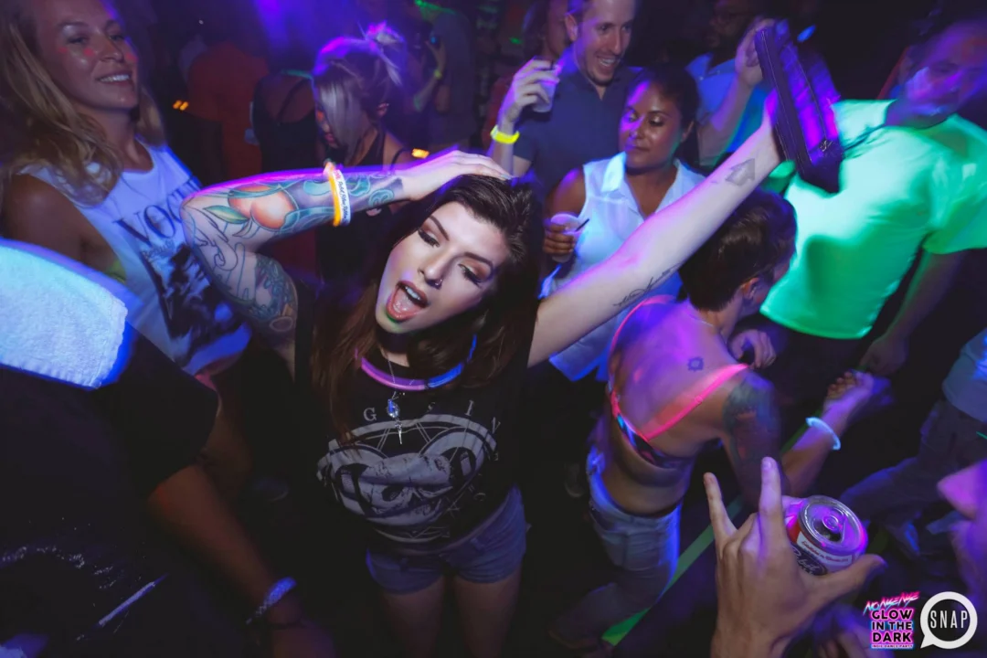 Nonsense EAV - GLOW IN THE DARK! GET RIDICULOUS, ATLANTA! Photos by Malik Webb