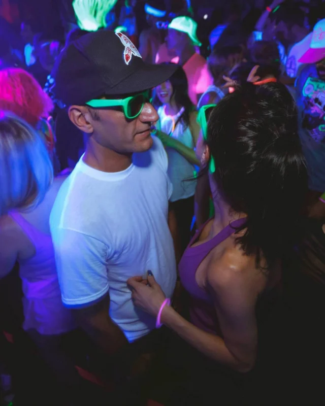 Nonsense EAV - GLOW IN THE DARK! GET RIDICULOUS, ATLANTA! Photos by Malik Webb