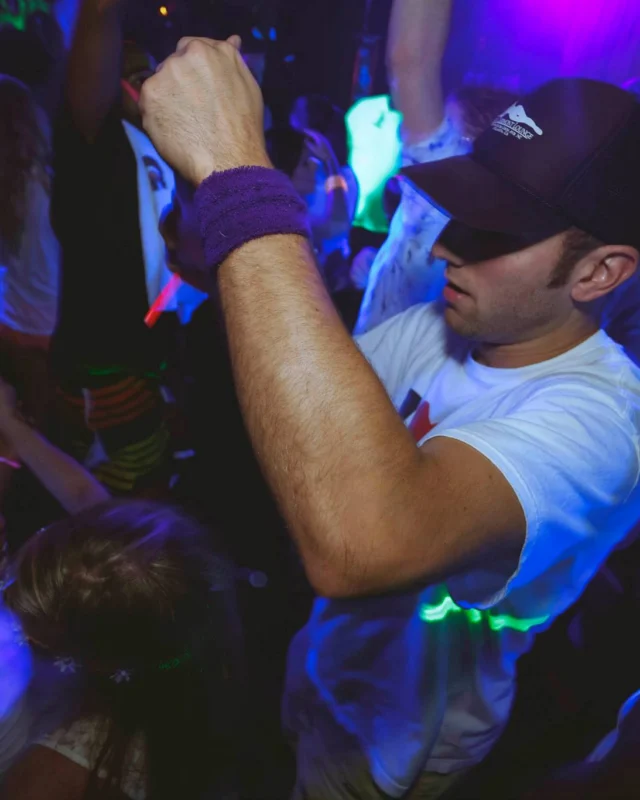 Nonsense EAV - GLOW IN THE DARK! GET RIDICULOUS, ATLANTA! Photos by Malik Webb
