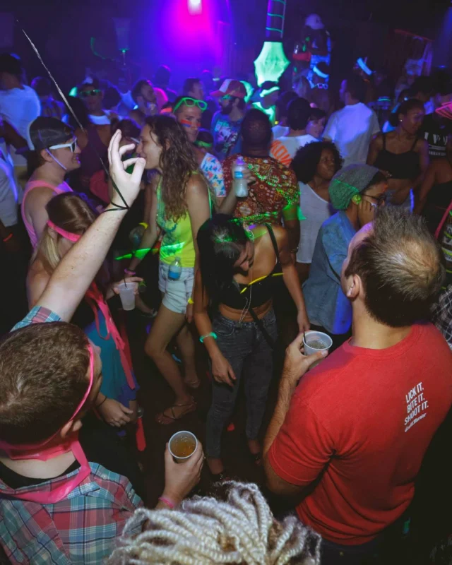 Nonsense EAV - GLOW IN THE DARK! GET RIDICULOUS, ATLANTA! Photos by Malik Webb
