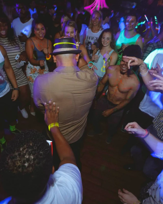 Nonsense EAV - GLOW IN THE DARK! GET RIDICULOUS, ATLANTA! Photos by Malik Webb