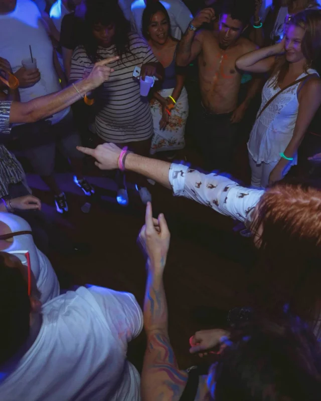 Nonsense EAV - GLOW IN THE DARK! GET RIDICULOUS, ATLANTA! Photos by Malik Webb