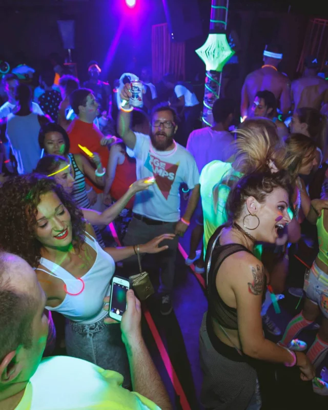 Nonsense EAV - GLOW IN THE DARK! GET RIDICULOUS, ATLANTA! Photos by Malik Webb