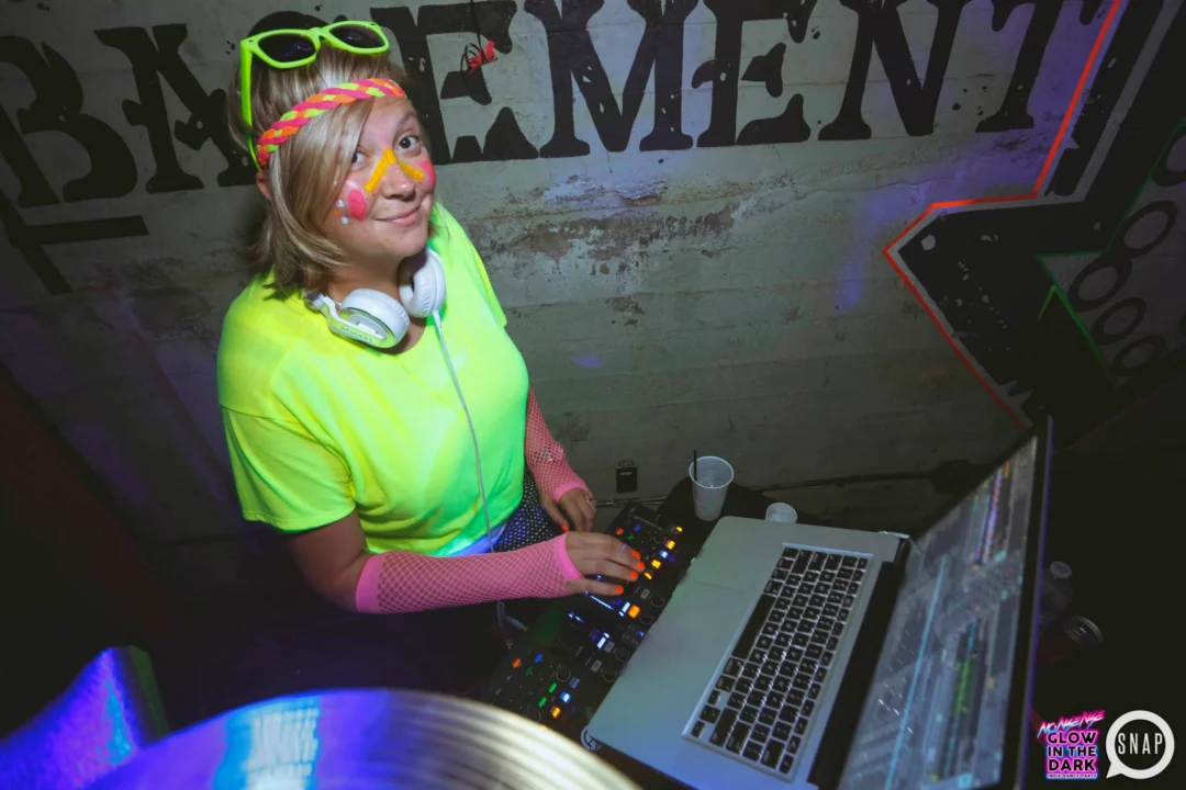 Nonsense EAV - GLOW IN THE DARK! GET RIDICULOUS, ATLANTA! Photos by Malik Webb