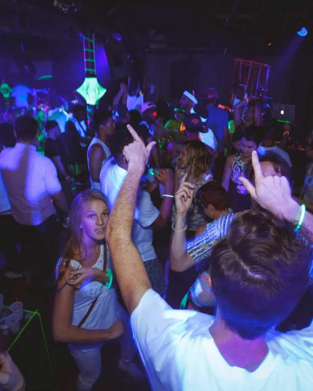 Nonsense EAV - GLOW IN THE DARK! GET RIDICULOUS, ATLANTA! Photos by Malik Webb