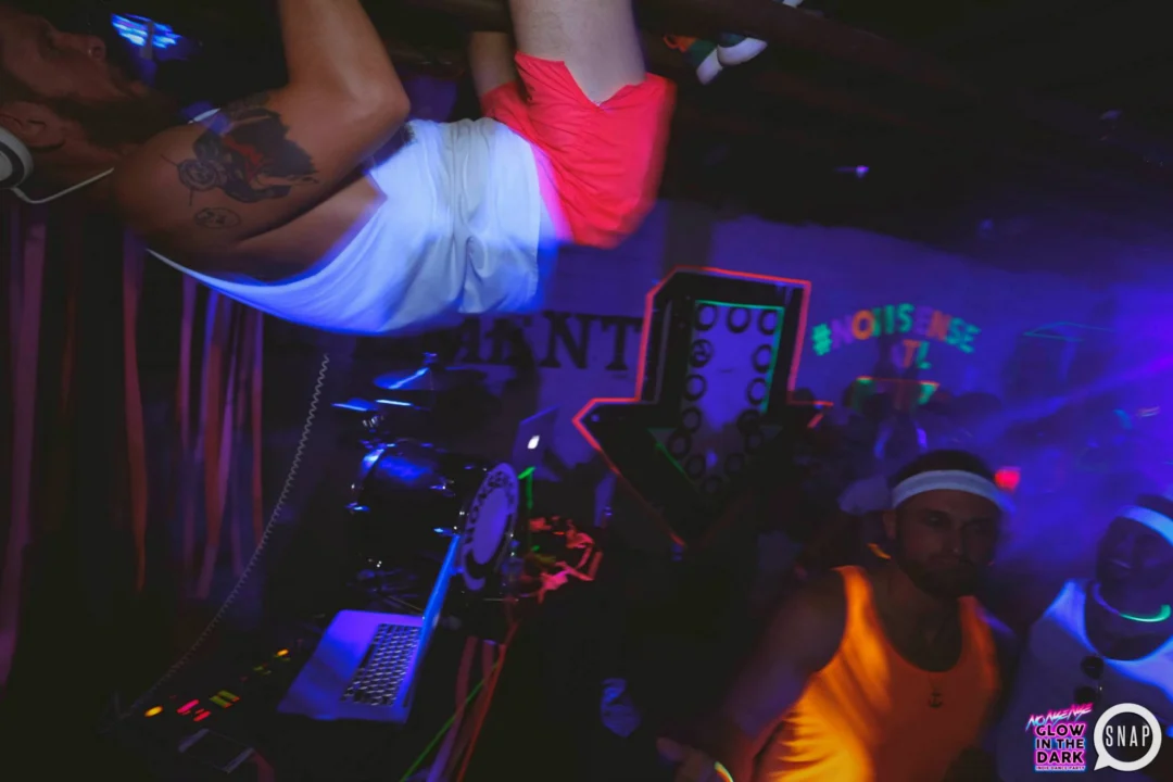 Nonsense EAV - GLOW IN THE DARK! GET RIDICULOUS, ATLANTA! Photos by Malik Webb