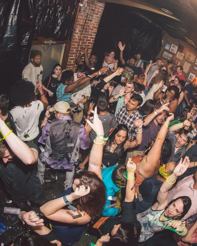 Nonsense at Noni's: One More TimeThe final Nonsense at Noni's. 2009-2016.The longest running dance party on Edgewood Ave. Don't Change. Photos by Oh Snap Kid.