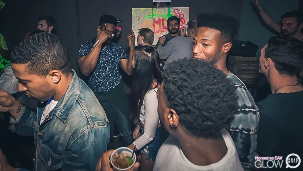 Nonsense EAV: GLOW - 11/18/2016Atlanta's top indie pop/alternative dance party! 3rd Friday of every month! Tag your friends!Photography by Oh Snap!
