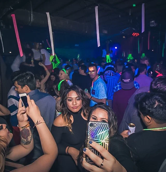 Nonsense EAV: GLOW - 11/18/2016Atlanta's top indie pop/alternative dance party! 3rd Friday of every month! Tag your friends!Photography by Oh Snap!