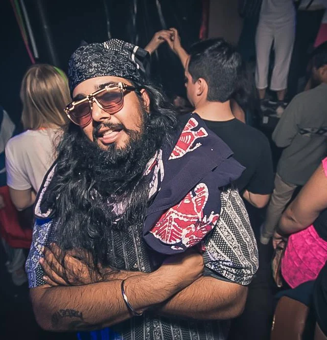 Nonsense EAV: GLOW - 11/18/2016Atlanta's top indie pop/alternative dance party! 3rd Friday of every month! Tag your friends!Photography by Oh Snap!