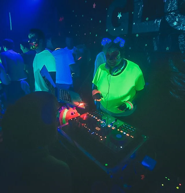 Nonsense EAV: GLOW - 11/18/2016Atlanta's top indie pop/alternative dance party! 3rd Friday of every month! Tag your friends!Photography by Oh Snap!