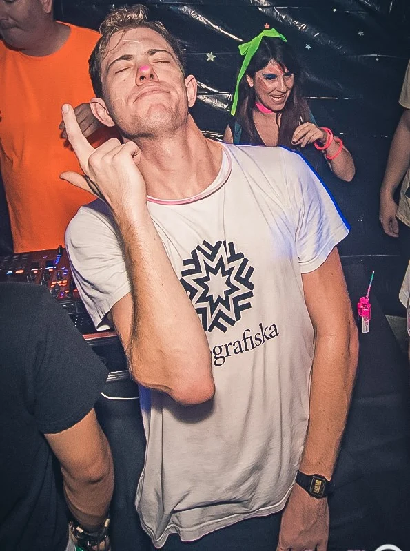 Nonsense EAV: GLOW - 11/18/2016Atlanta's top indie pop/alternative dance party! 3rd Friday of every month! Tag your friends!Photography by Oh Snap!