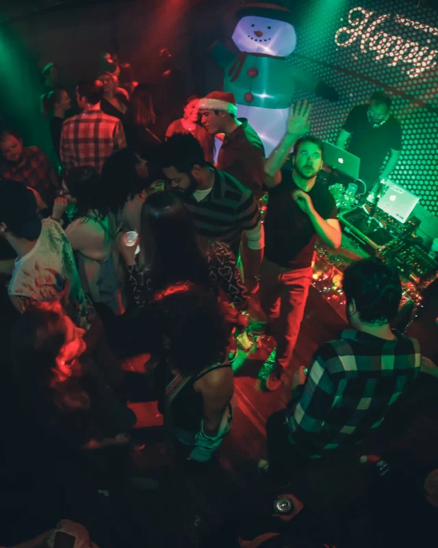 Nonsense EAV 2016 Holiday Party! Kimber! Fuller! Santa! The Basement was festive AF! Tag your friends! Photography by Oh Snap Kid