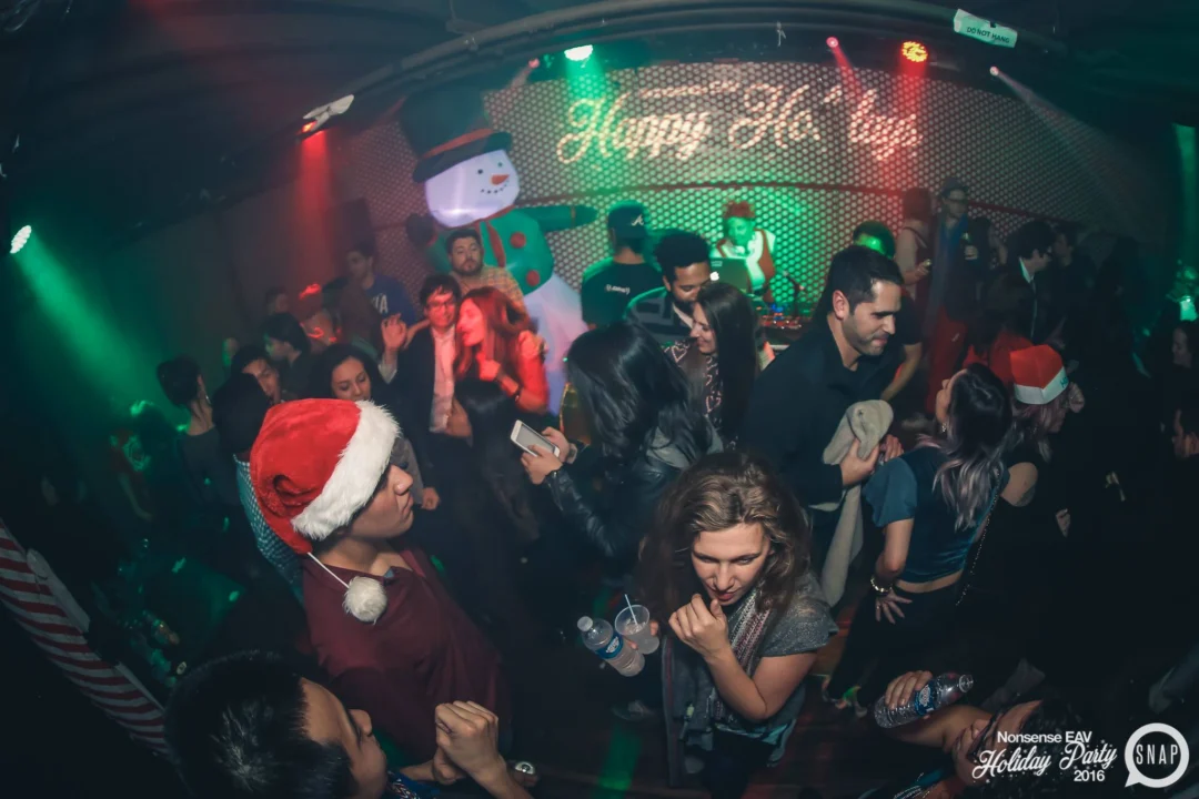 Nonsense EAV 2016 Holiday Party! Kimber! Fuller! Santa! The Basement was festive AF! Tag your friends! Photography by Oh Snap Kid