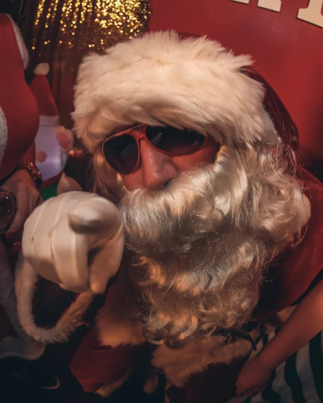 Nonsense EAV 2016 Holiday Party! Kimber! Fuller! Santa! The Basement was festive AF! Tag your friends! Photography by Oh Snap Kid