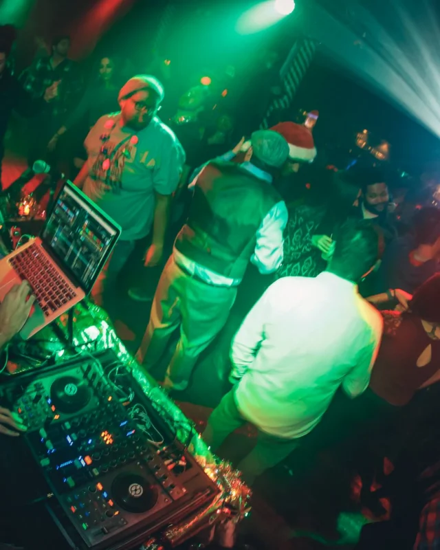 Nonsense EAV 2016 Holiday Party! Kimber! Fuller! Santa! The Basement was festive AF! Tag your friends! Photography by Oh Snap Kid