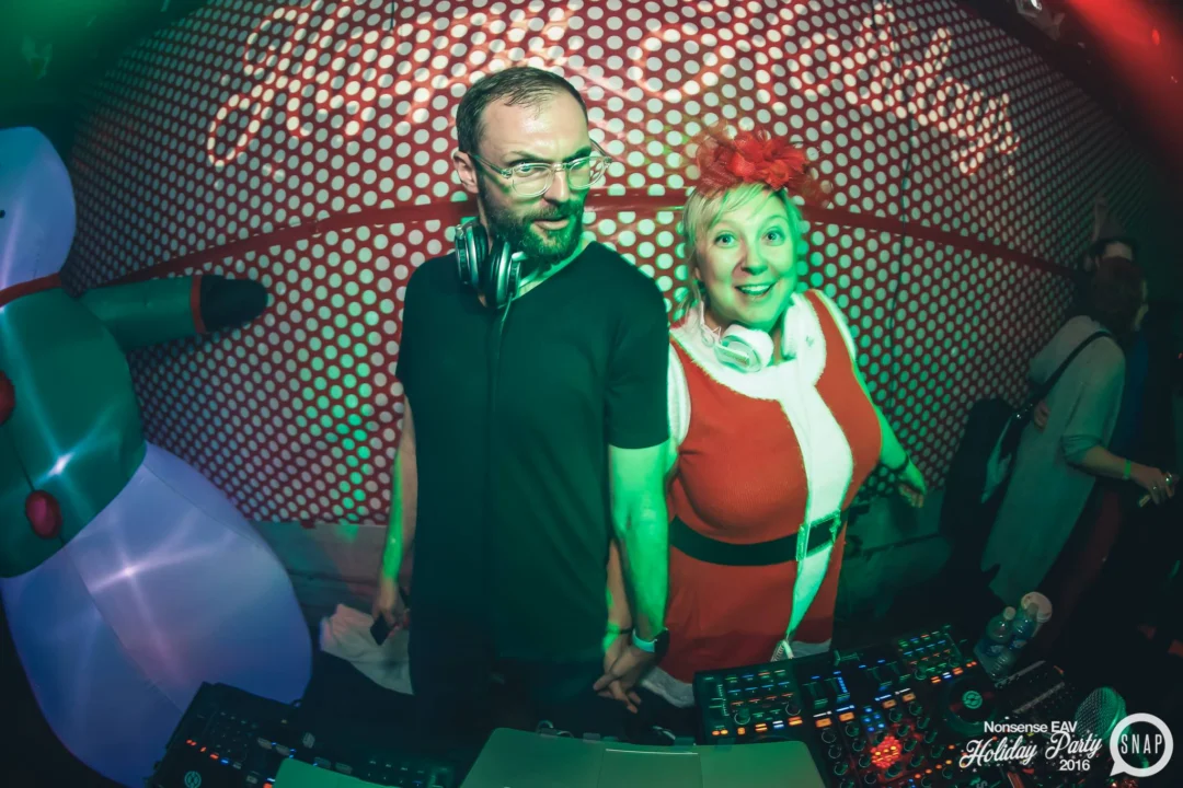 Nonsense EAV 2016 Holiday Party! Kimber! Fuller! Santa! The Basement was festive AF! Tag your friends! Photography by Oh Snap Kid