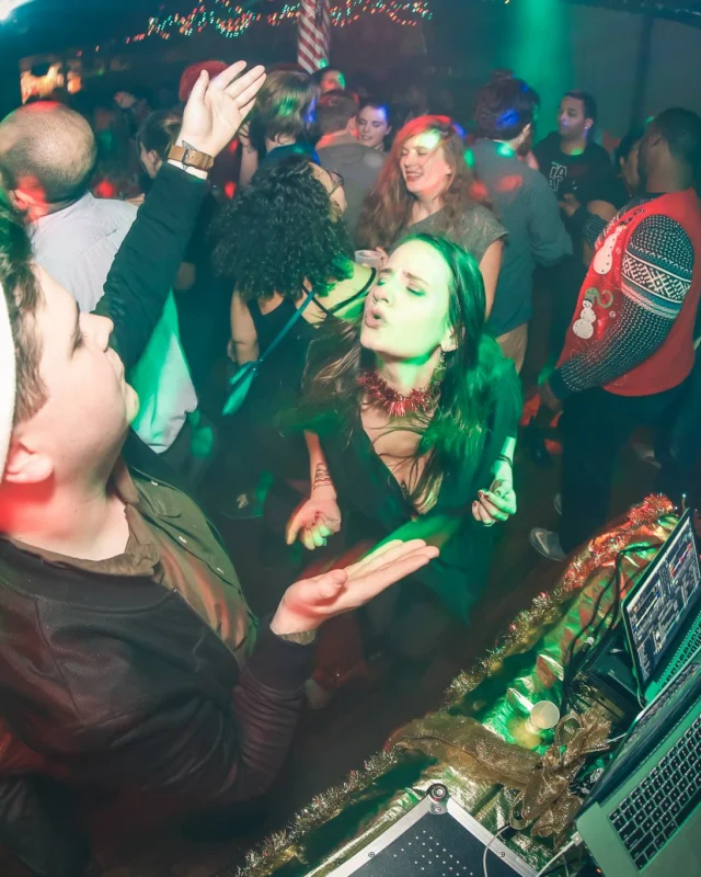 Nonsense EAV 2016 Holiday Party! Kimber! Fuller! Santa! The Basement was festive AF! Tag your friends! Photography by Oh Snap Kid