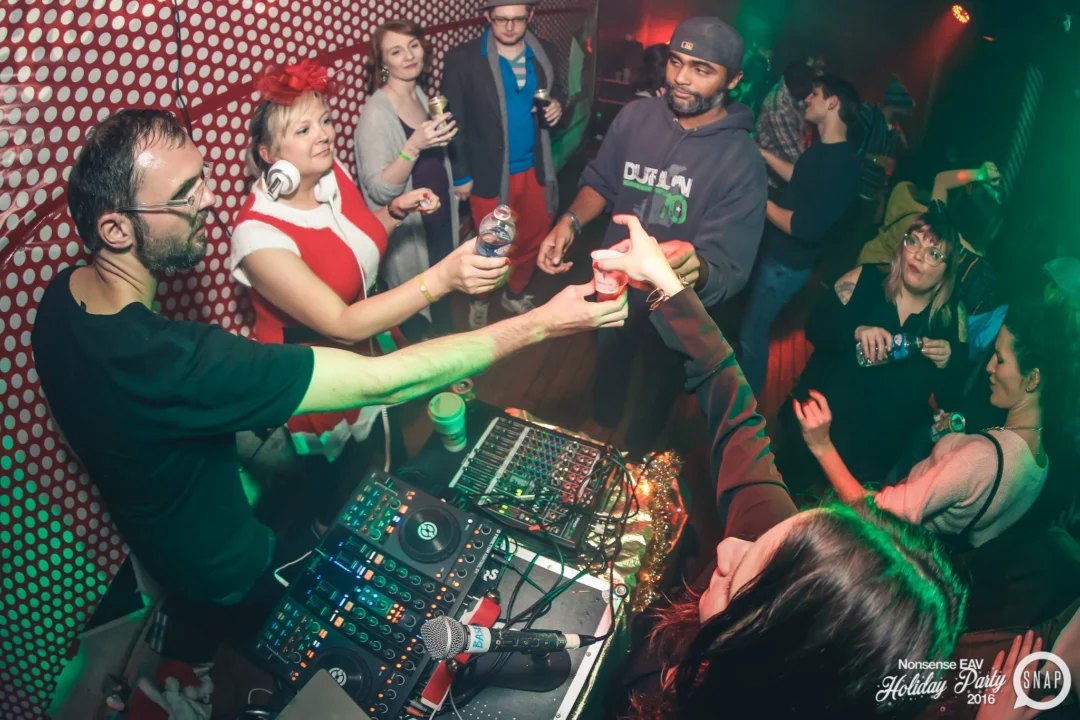 Nonsense EAV 2016 Holiday Party! Kimber! Fuller! Santa! The Basement was festive AF! Tag your friends! Photography by Oh Snap Kid