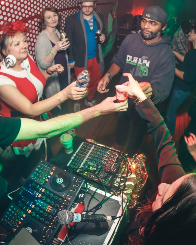 Nonsense EAV 2016 Holiday Party! Kimber! Fuller! Santa! The Basement was festive AF! Tag your friends! Photography by Oh Snap Kid