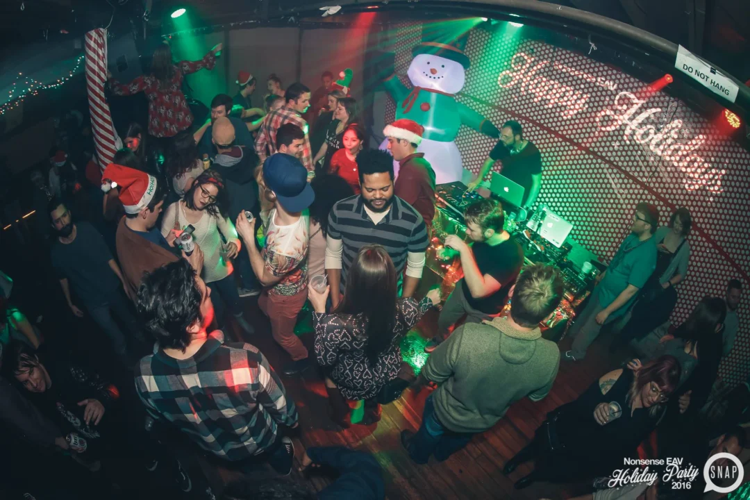 Nonsense EAV 2016 Holiday Party! Kimber! Fuller! Santa! The Basement was festive AF! Tag your friends! Photography by Oh Snap Kid