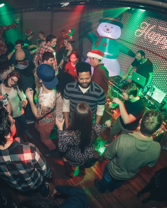 Nonsense EAV 2016 Holiday Party! Kimber! Fuller! Santa! The Basement was festive AF! Tag your friends! Photography by Oh Snap Kid