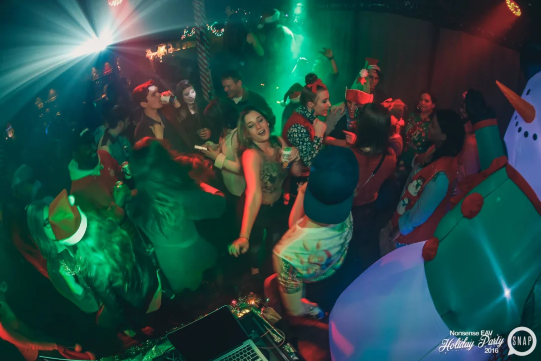 Nonsense EAV 2016 Holiday Party! Kimber! Fuller! Santa! The Basement was festive AF! Tag your friends! Photography by Oh Snap Kid