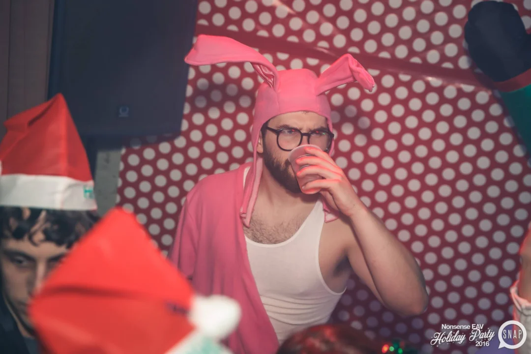 Nonsense EAV 2016 Holiday Party! Kimber! Fuller! Santa! The Basement was festive AF! Tag your friends! Photography by Oh Snap Kid