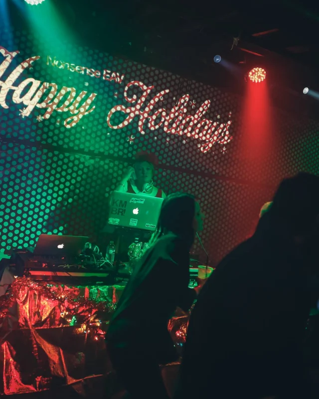 Nonsense EAV 2016 Holiday Party! Kimber! Fuller! Santa! The Basement was festive AF! Tag your friends! Photography by Oh Snap Kid