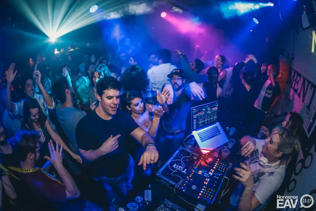 Nonsense EAV - January 2017The 3rd Friday of every month, Atlanta gets weird as heck with the Nonsense ATL crew to dance their cares away in the Basement. Tag your friends!Photos by Oh Snap Kid!