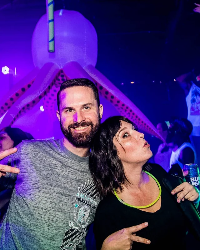 Nonsense GLOW Dance Party - July 2019 at The Basement. DJs: MP3PO & Skalaka. Facepainting by Brooke Creates. Photo by Oh Snap Kid.