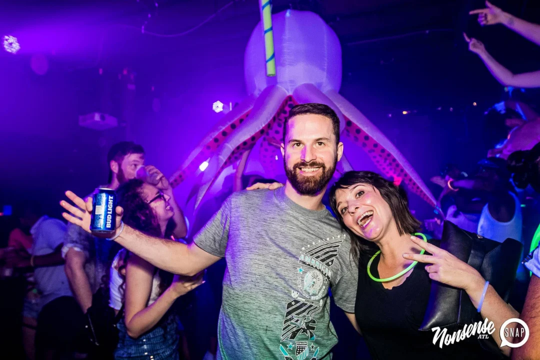 Nonsense GLOW Dance Party - July 2019 at The Basement. DJs: MP3PO & Skalaka. Facepainting by Brooke Creates. Photo by Oh Snap Kid.