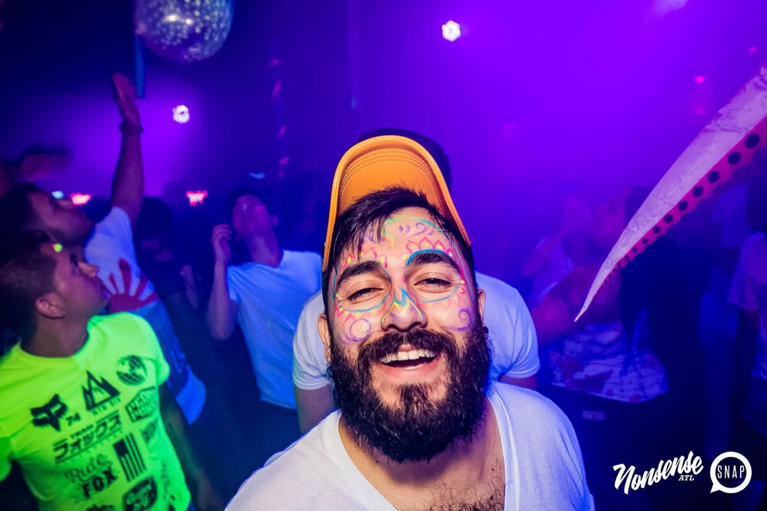Nonsense GLOW Dance Party - July 2019 at The Basement. DJs: MP3PO & Skalaka. Facepainting by Brooke Creates. Photo by Oh Snap Kid.
