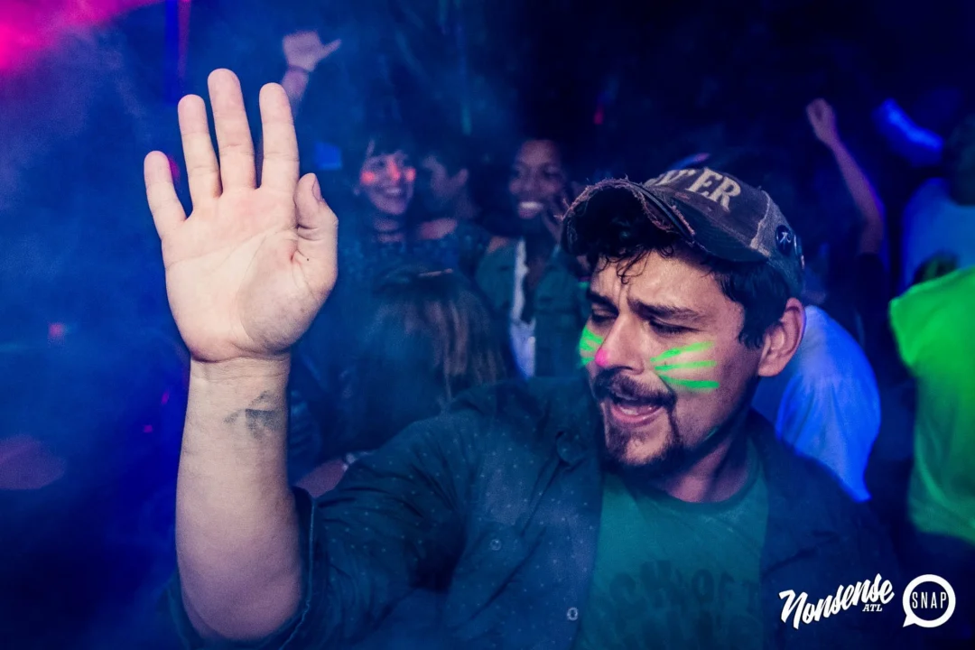 Nonsense GLOW Dance Party - July 2019 at The Basement. DJs: MP3PO & Skalaka. Facepainting by Brooke Creates. Photo by Oh Snap Kid.