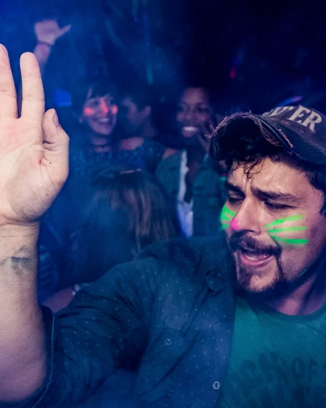 Nonsense GLOW Dance Party - July 2019 at The Basement. DJs: MP3PO & Skalaka. Facepainting by Brooke Creates. Photo by Oh Snap Kid.