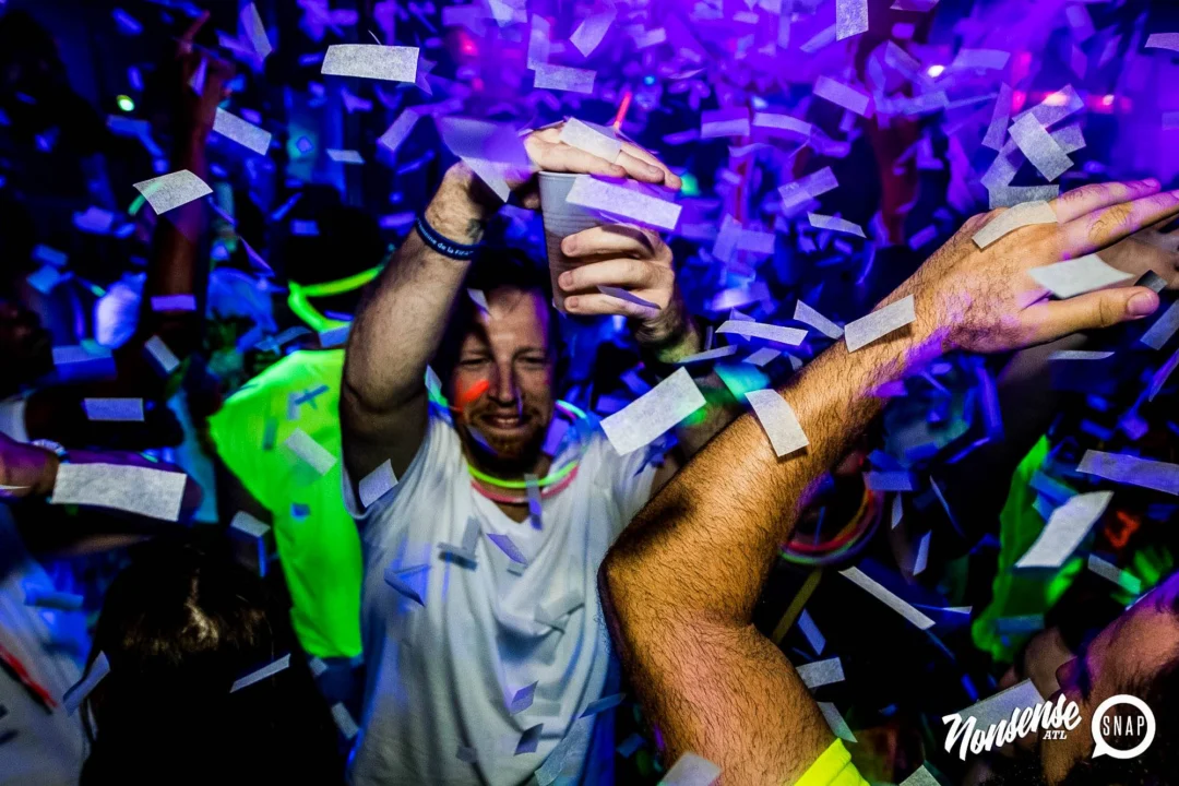 Nonsense GLOW Dance Party - July 2019 at The Basement. DJs: MP3PO & Skalaka. Facepainting by Brooke Creates. Photo by Oh Snap Kid.