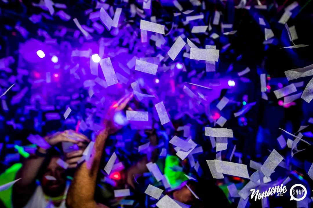 Nonsense GLOW Dance Party - July 2019 at The Basement. DJs: MP3PO & Skalaka. Facepainting by Brooke Creates. Photo by Oh Snap Kid.