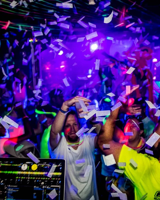Nonsense GLOW Dance Party - July 2019 at The Basement. DJs: MP3PO & Skalaka. Facepainting by Brooke Creates. Photo by Oh Snap Kid.
