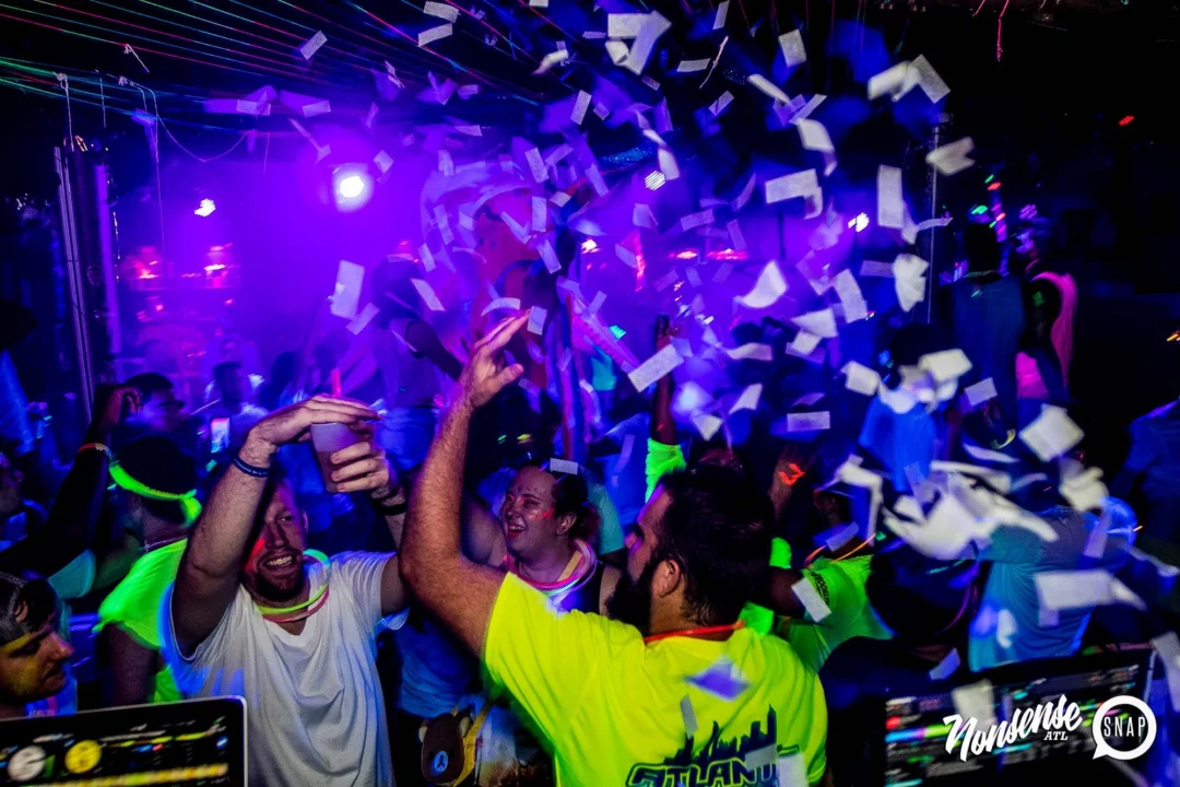 Nonsense GLOW Dance Party - July 2019 at The Basement. DJs: MP3PO & Skalaka. Facepainting by Brooke Creates. Photo by Oh Snap Kid.