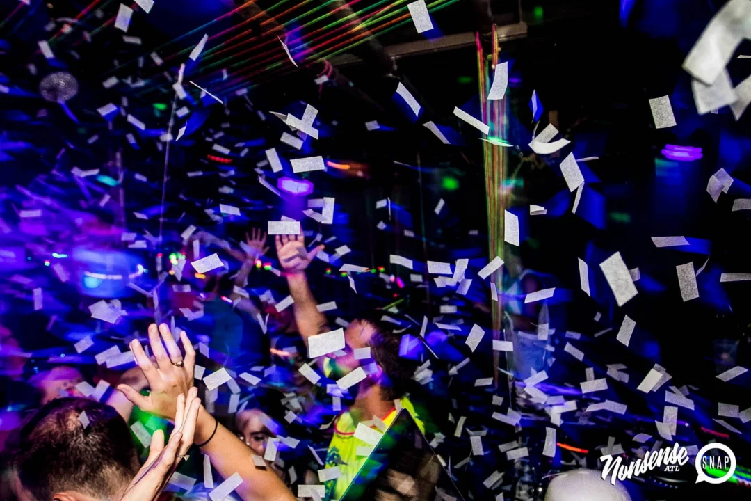 Nonsense GLOW Dance Party - July 2019 at The Basement. DJs: MP3PO & Skalaka. Facepainting by Brooke Creates. Photo by Oh Snap Kid.