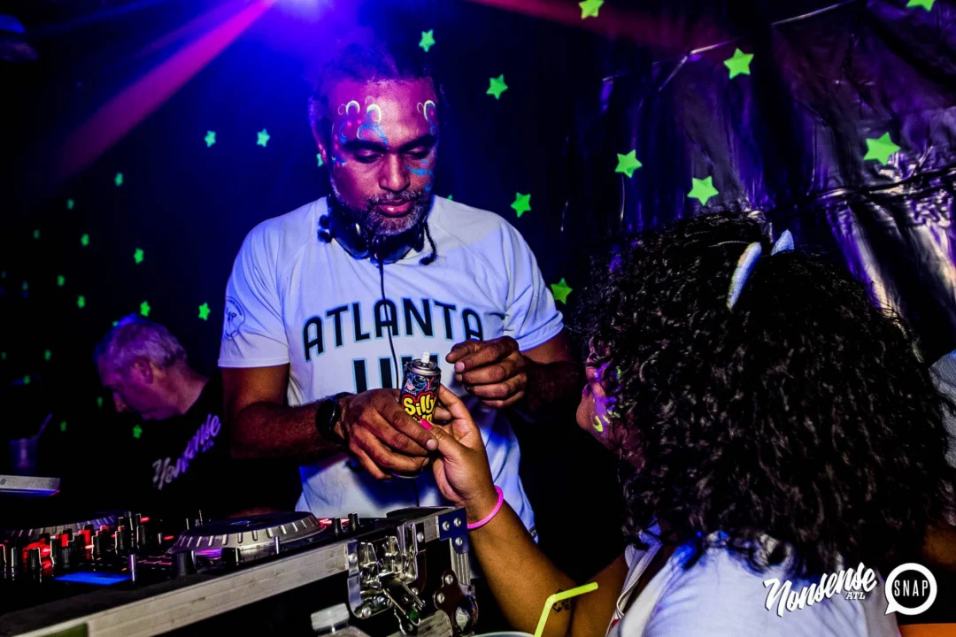 Nonsense GLOW Dance Party - July 2019 at The Basement. DJs: MP3PO & Skalaka. Facepainting by Brooke Creates. Photo by Oh Snap Kid.