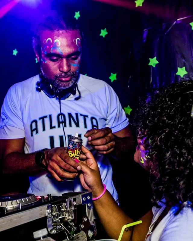 Nonsense GLOW Dance Party - July 2019 at The Basement. DJs: MP3PO & Skalaka. Facepainting by Brooke Creates. Photo by Oh Snap Kid.