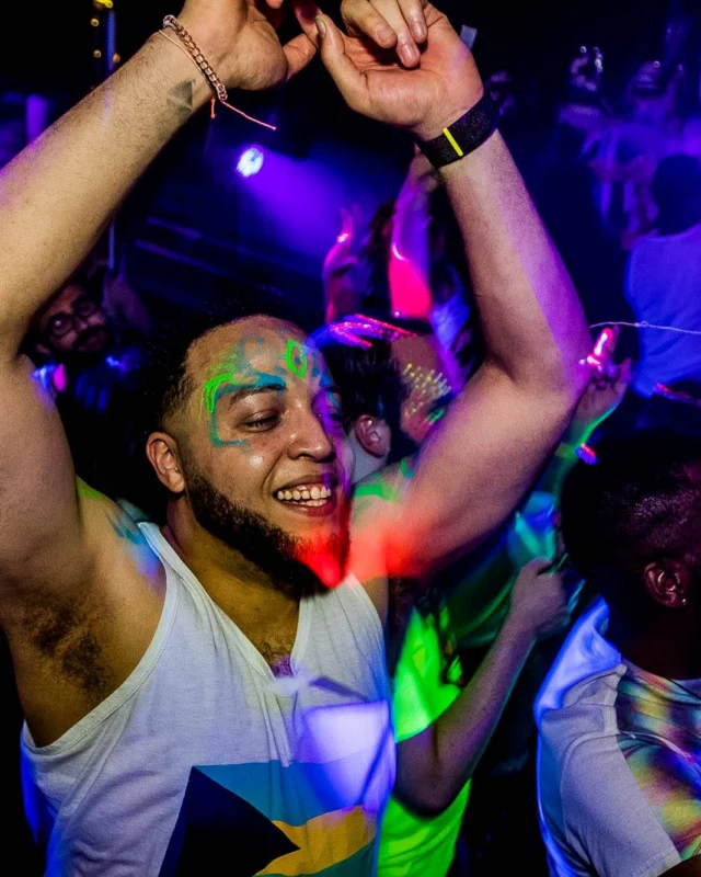 Nonsense GLOW Dance Party - July 2019 at The Basement. DJs: MP3PO & Skalaka. Facepainting by Brooke Creates. Photo by Oh Snap Kid.