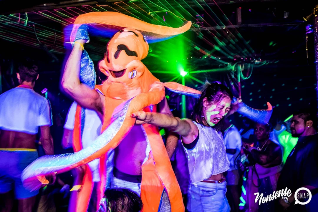 Nonsense GLOW Dance Party - July 2019 at The Basement. DJs: MP3PO & Skalaka. Facepainting by Brooke Creates. Photo by Oh Snap Kid.