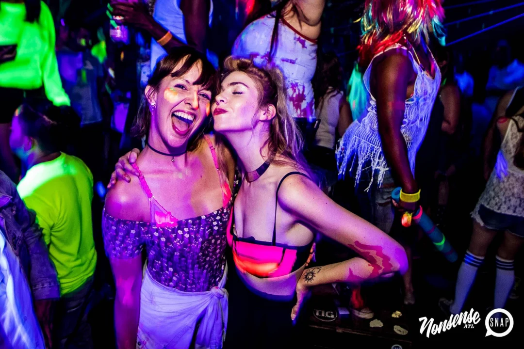 Nonsense GLOW Dance Party - July 2019 at The Basement. DJs: MP3PO & Skalaka. Facepainting by Brooke Creates. Photo by Oh Snap Kid.