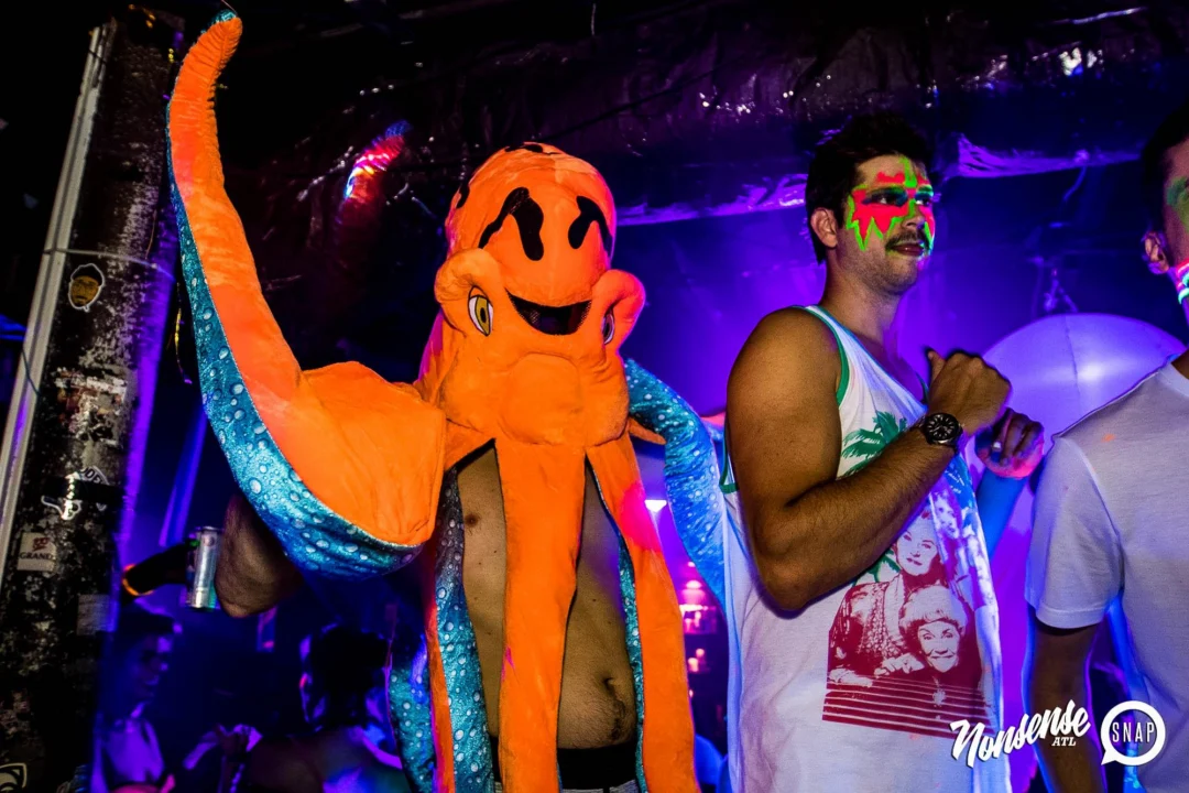Nonsense GLOW Dance Party - July 2019 at The Basement. DJs: MP3PO & Skalaka. Facepainting by Brooke Creates. Photo by Oh Snap Kid.