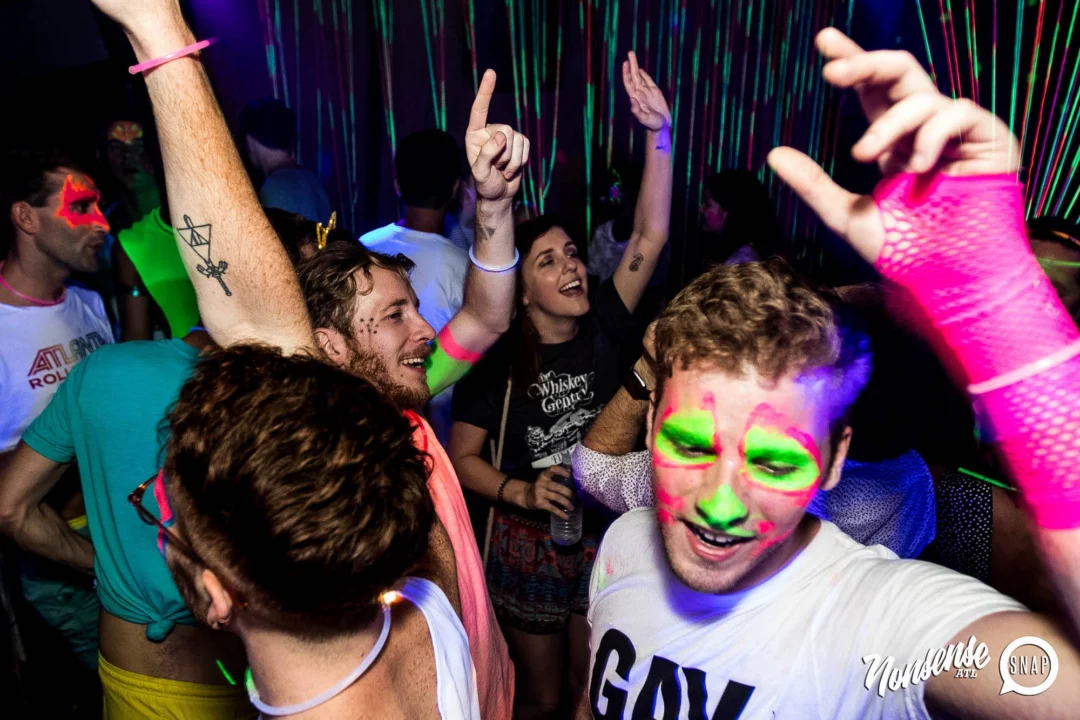 Nonsense GLOW Dance Party - July 2019 at The Basement. DJs: MP3PO & Skalaka. Facepainting by Brooke Creates. Photo by Oh Snap Kid.